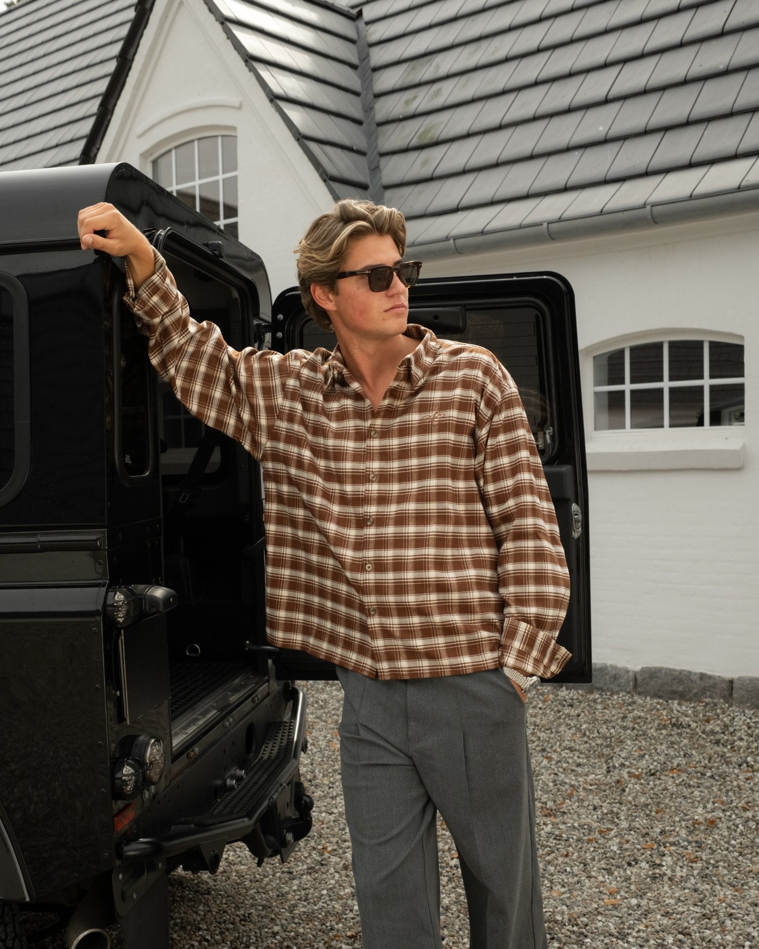 Checkered flannel shirt brown