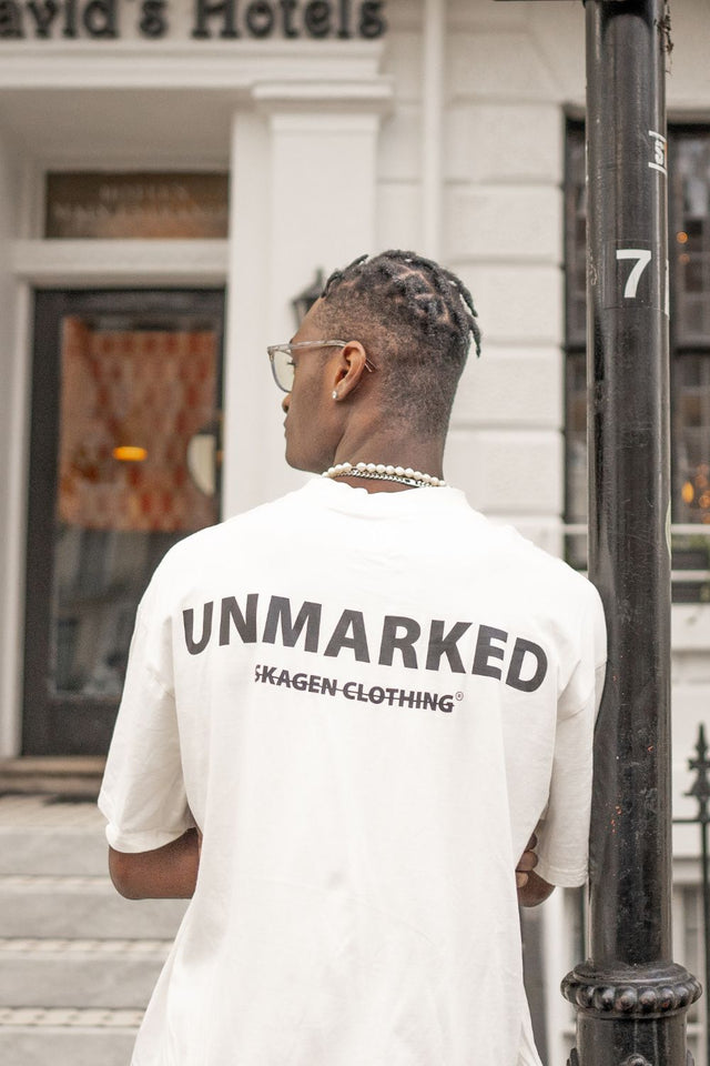 UNMARKED T-shirt White