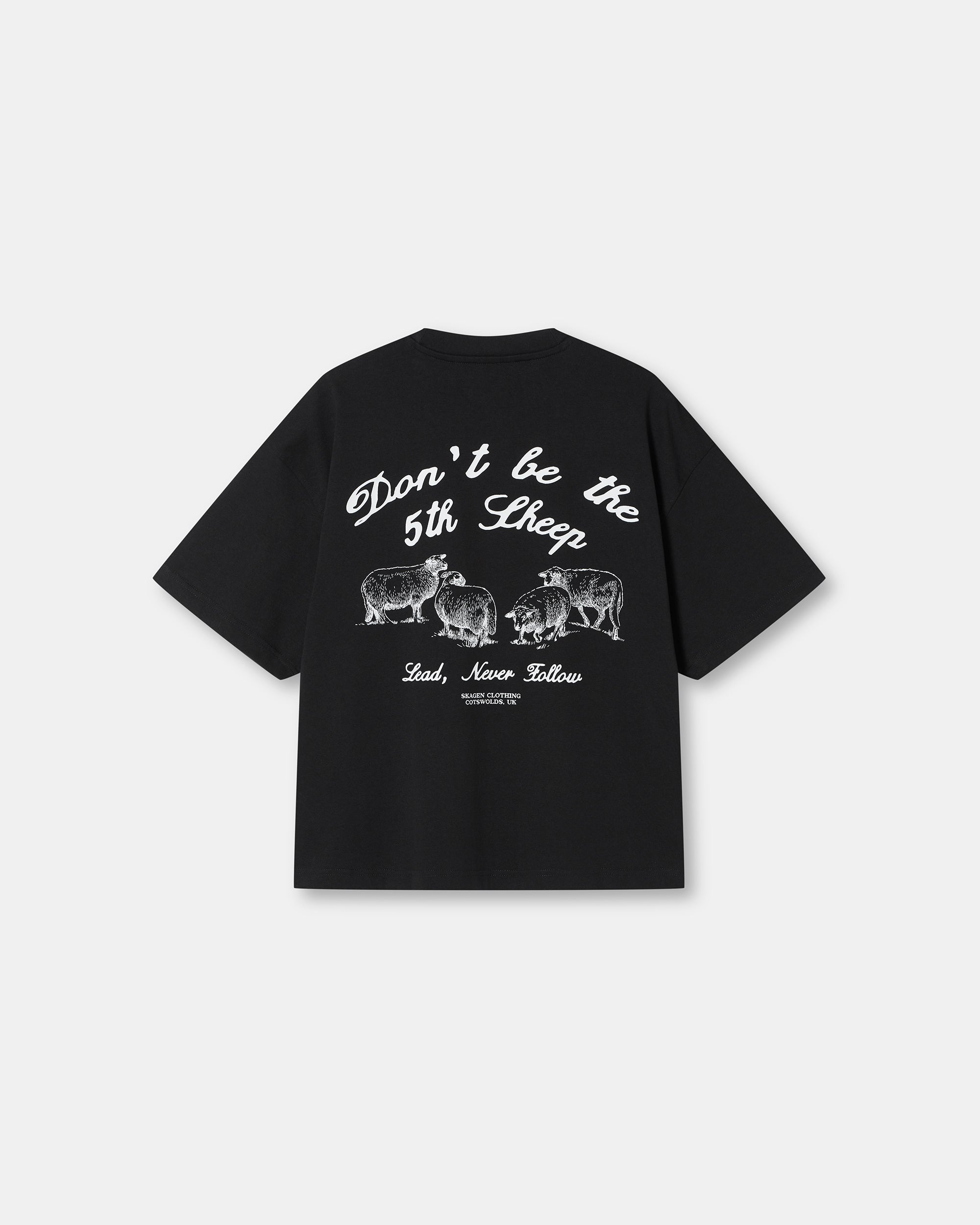 Graphic T-Shirt 'Lead, never follow' Black