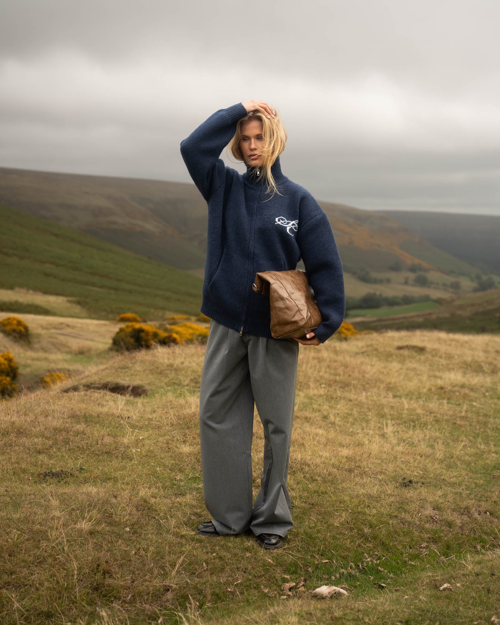 Full Zip Sweater Navy