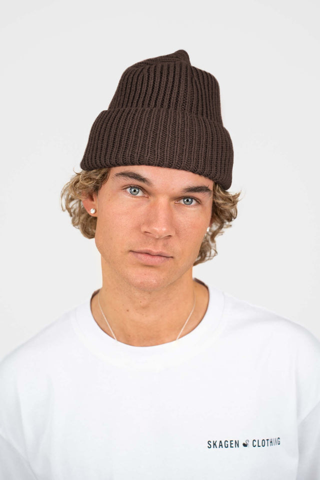 Beanie brown