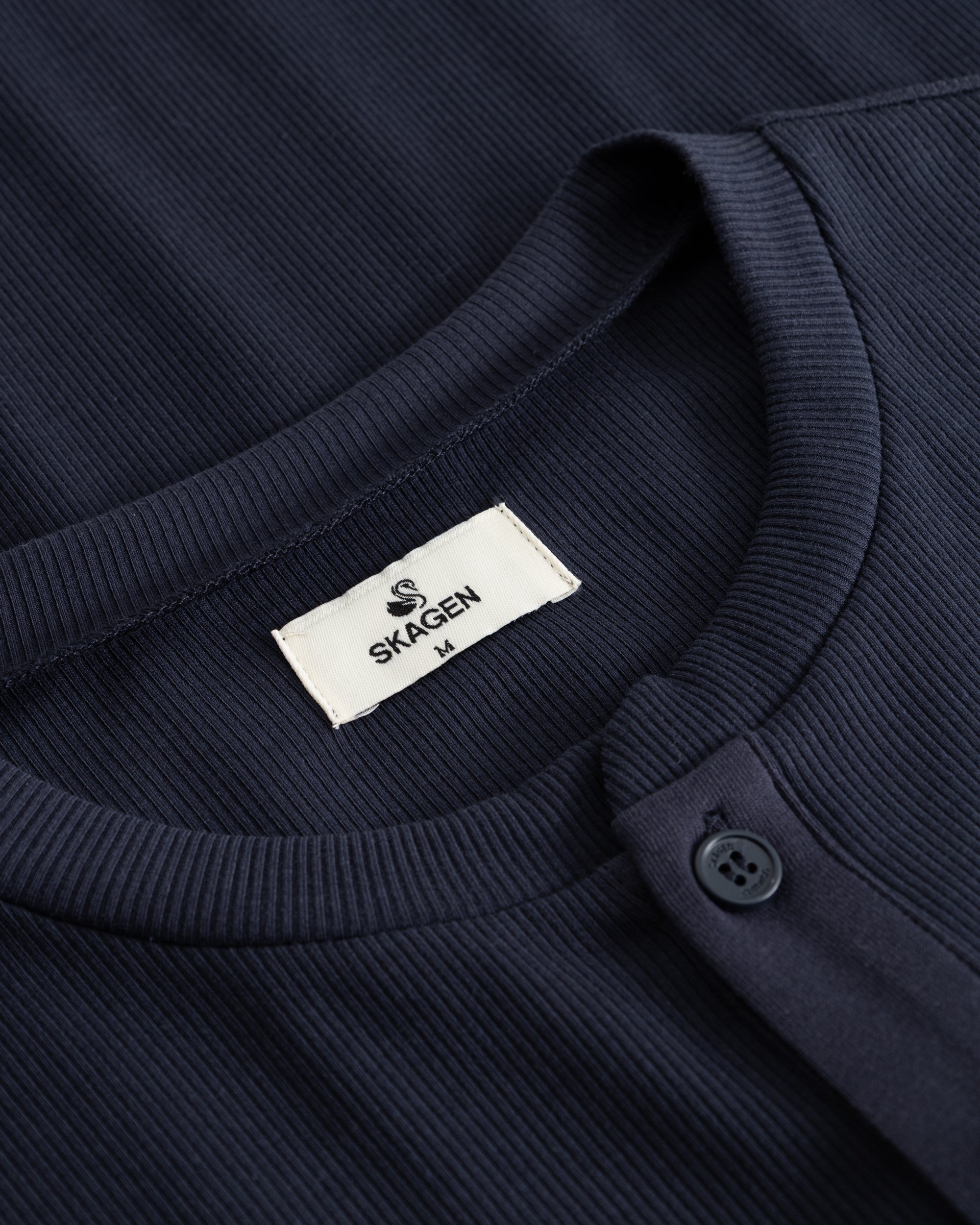 Henley Long Sleeve Navy