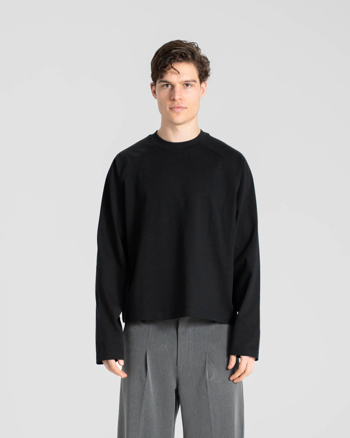 LONGSLEEVE BLACK