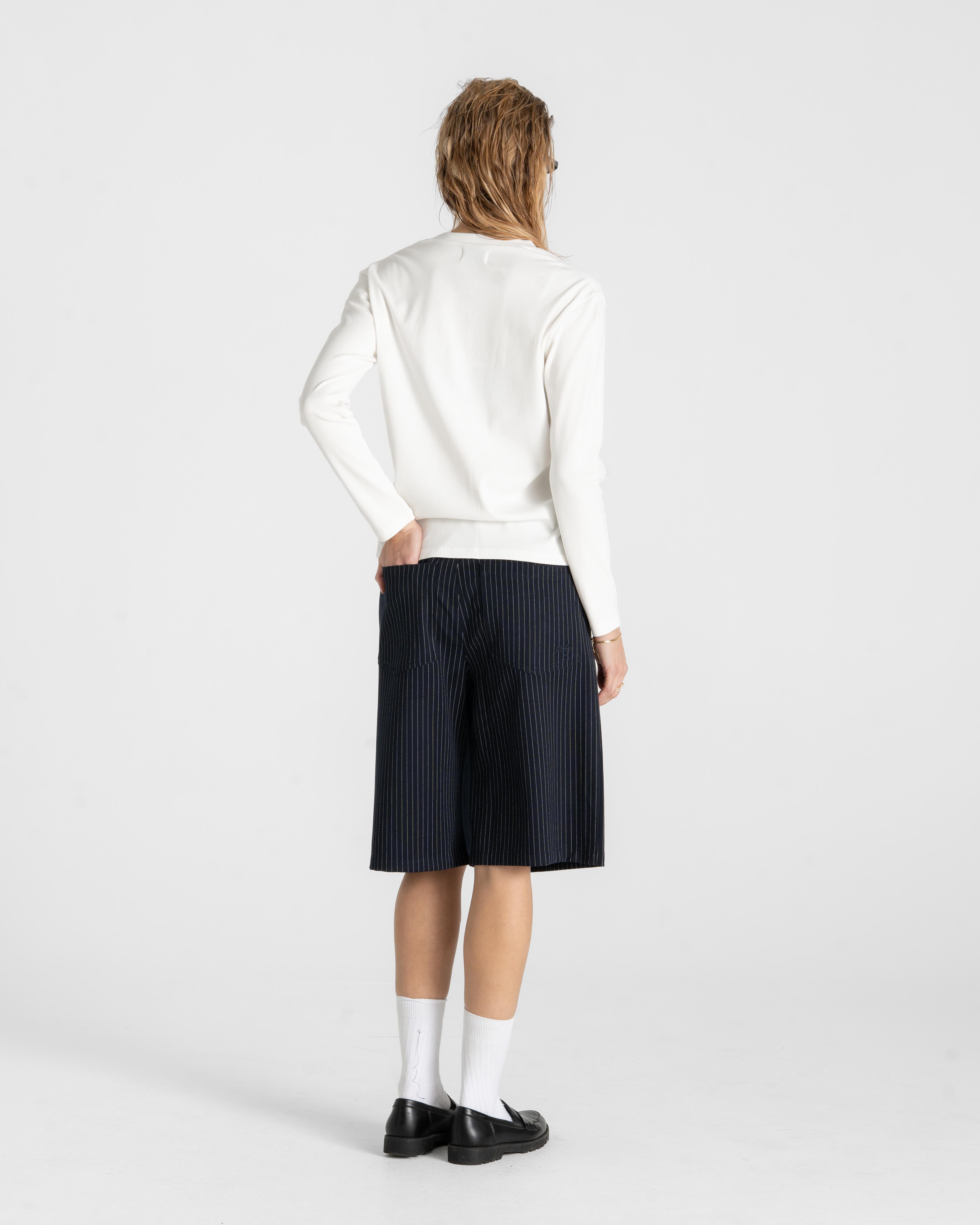 Bermuda Shorts Navy Pinstriped dame