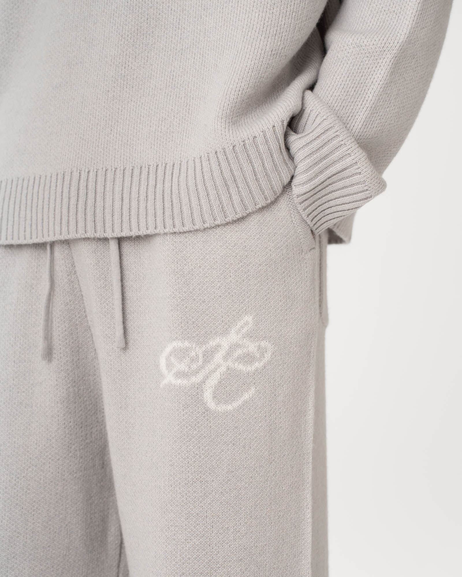 Jacquard Knitted Wool pants light grey