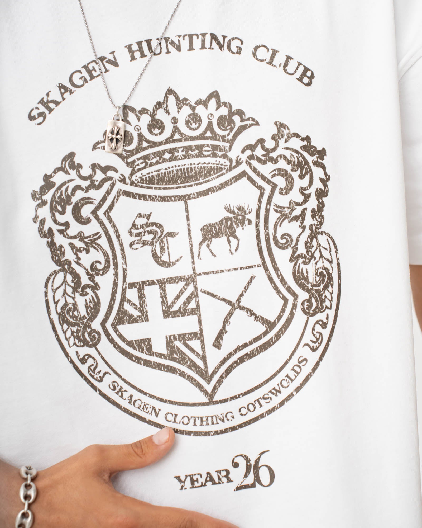 Graphic T-Shirt 'Country Club' White