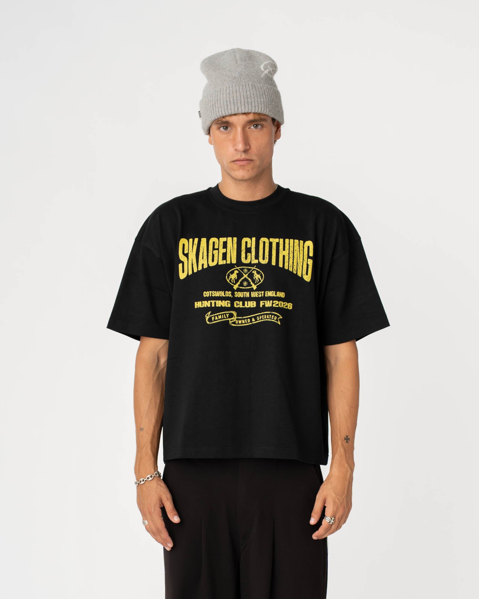 Graphic T-Shirt 'Vintage Hunter Club' Black