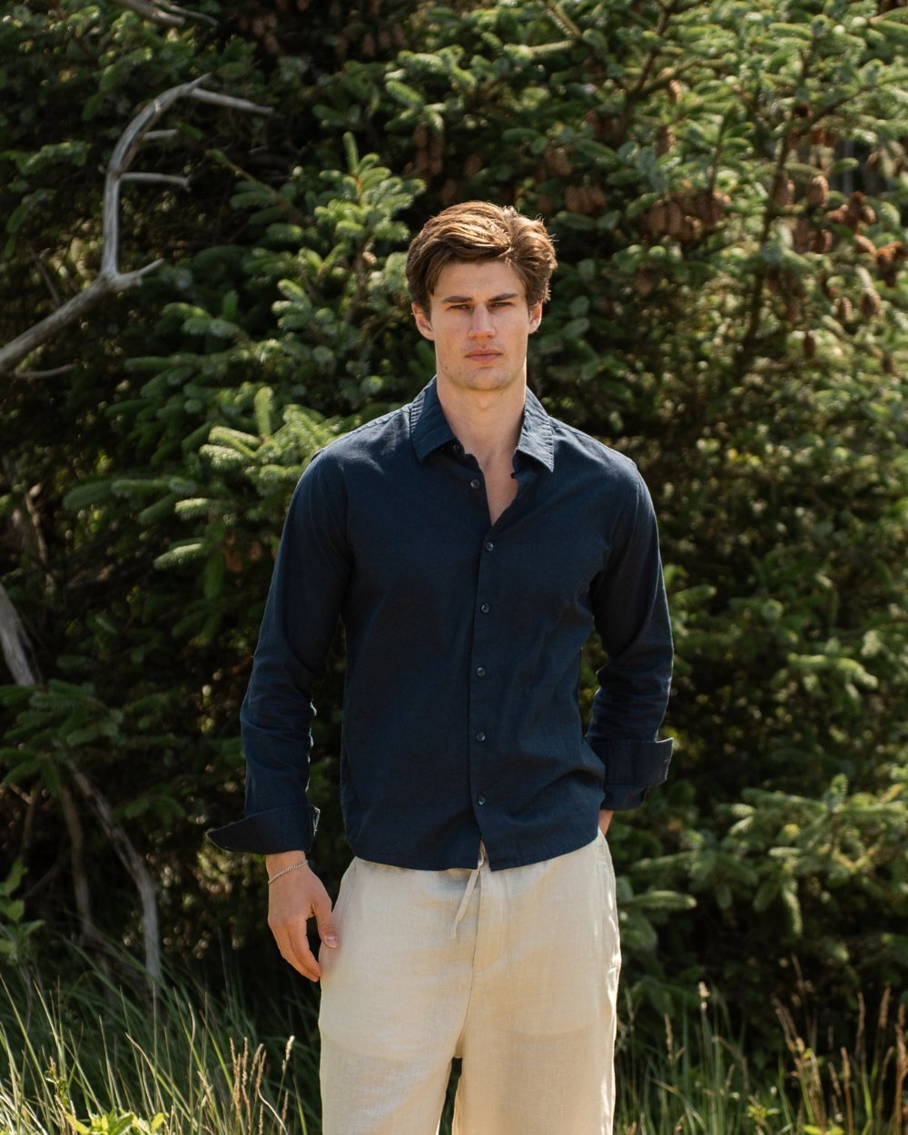 Langærmet Hørskjorte Navy | Skagen - clothing.dk